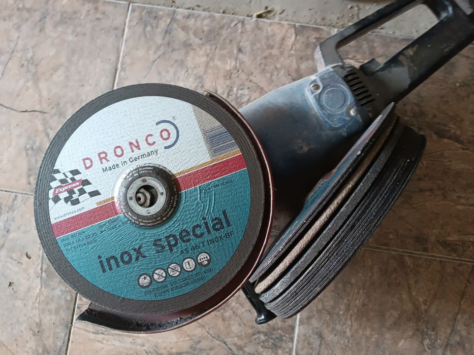 Шлифовальная  машина ф230