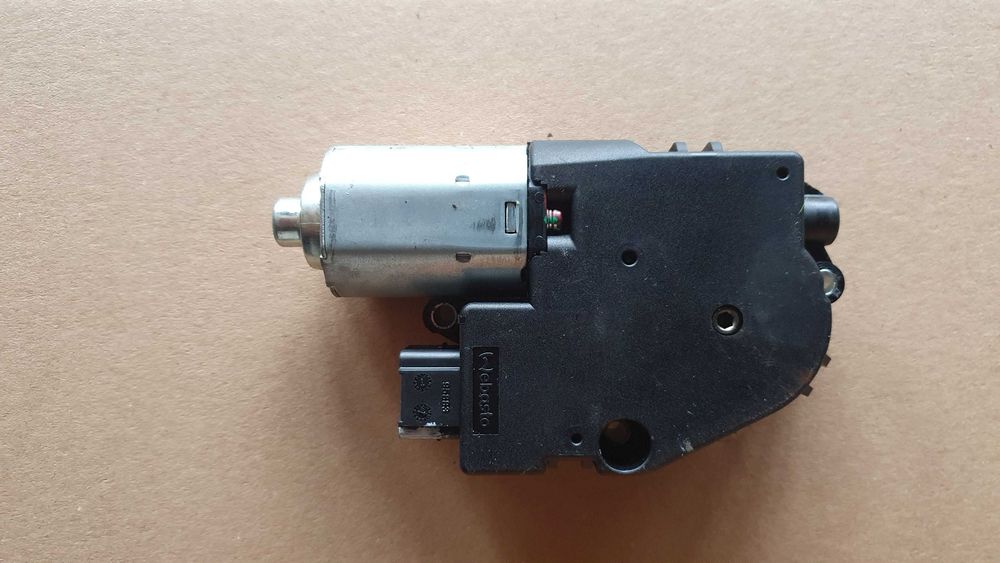 Motoras trapa / panoramic  Renault Laguna 3