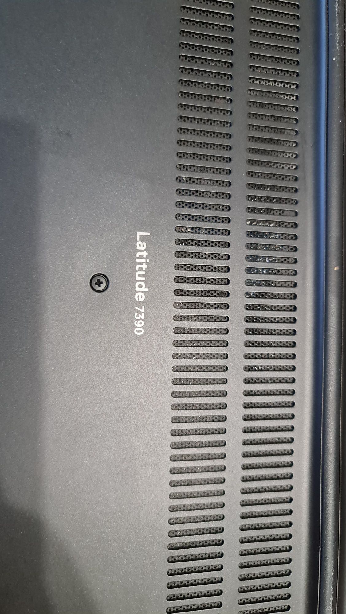 Dell Latitude 7390