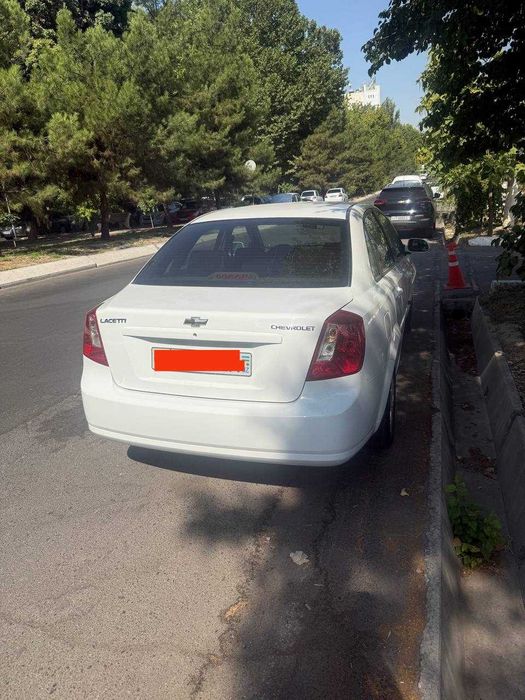 Lacetti 1.6 (2013)
