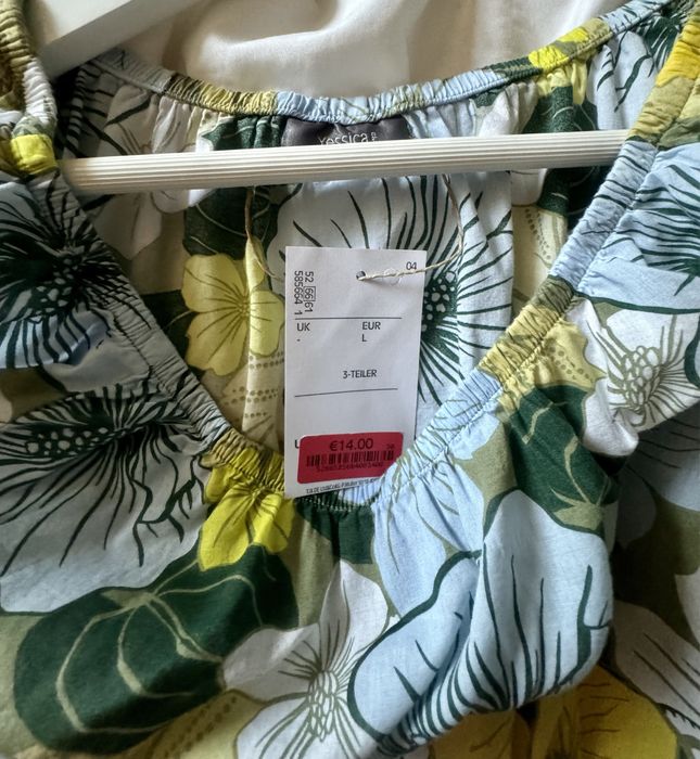 Дамски блузи с набор на деколтето памучни