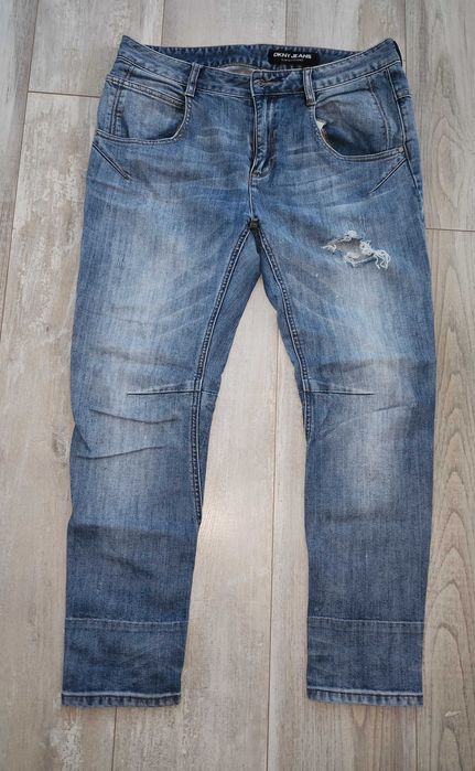 Мъжки дънки DKNY  размер 28