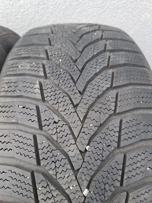Зимни гуми 225 55 17 NEXEN - 2бр