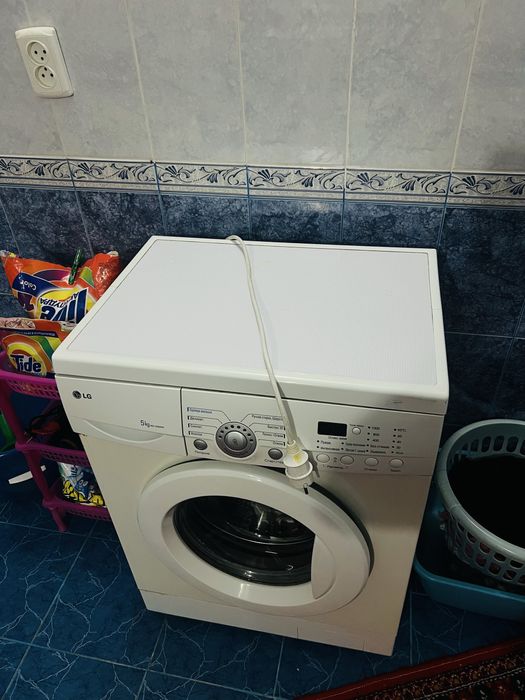 Lg kir moshina 5 kg xamma joyi chotki ishlab duribdi