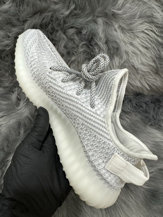 36-46 Yeezy 350 Static Reflective