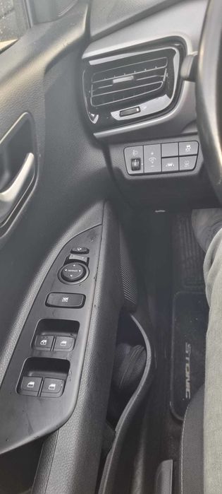 Kia Stonic-2018-120cp-Navigatie+Camera