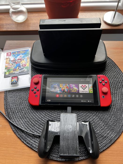 Nintendo Switch V1 Super Mario Odessey