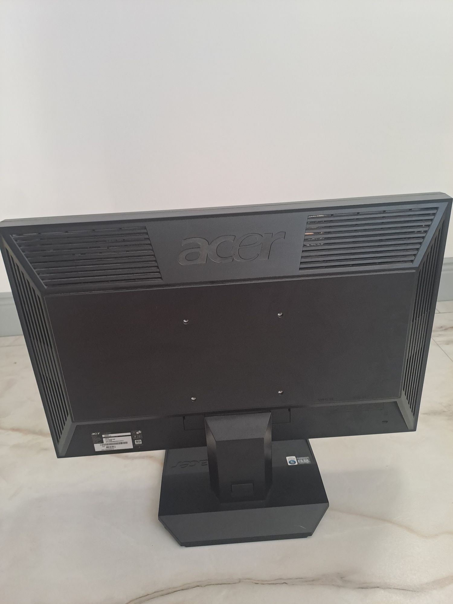 monitor acer putin utilizat