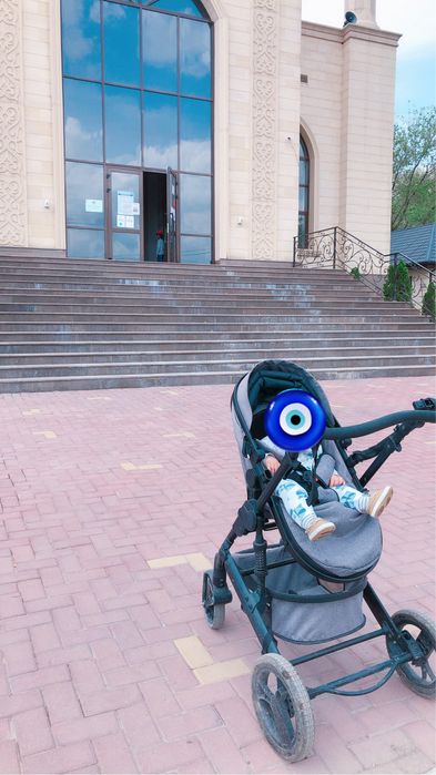 Продам коляску серого цвета