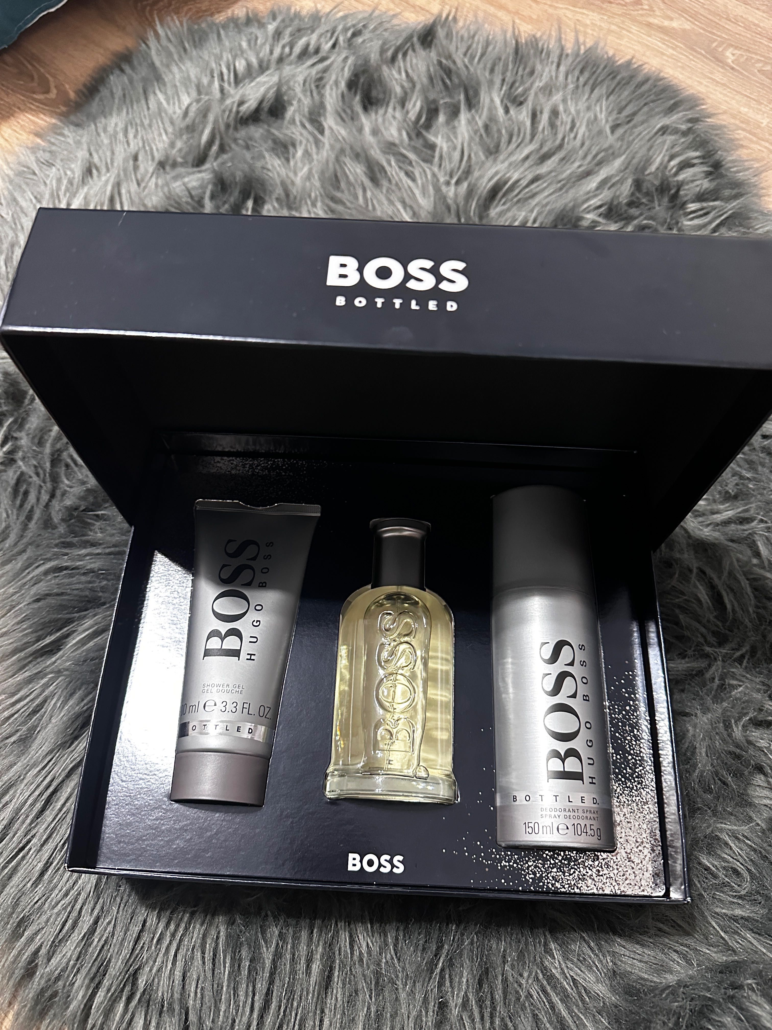 Set Parfum Boss Bottled