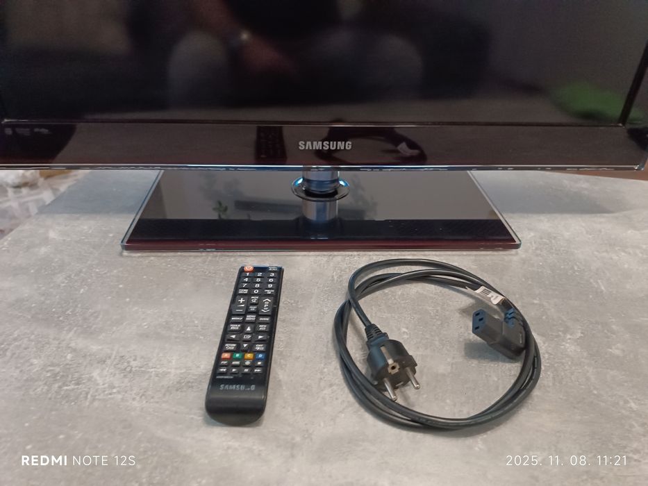 Samsung Tv 81 cm FHD