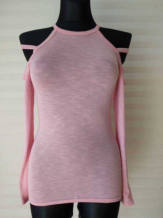 Новая футболка от датского бренда Sisters Point.