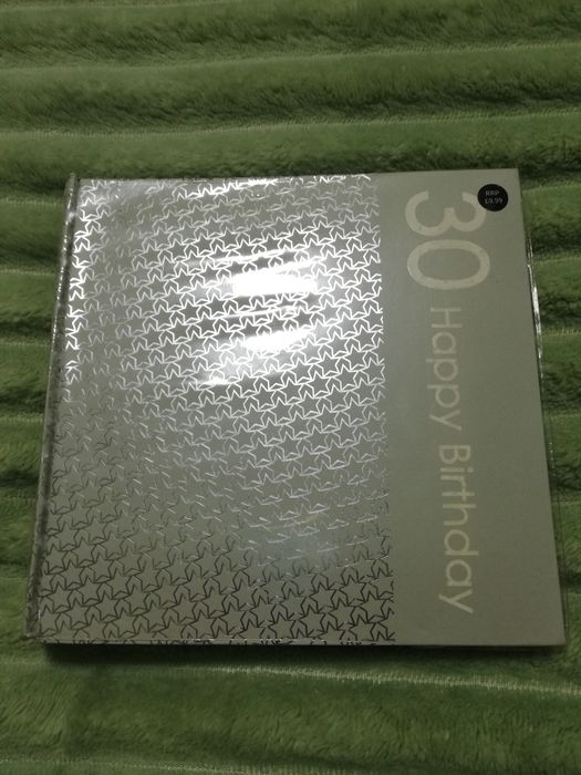 Подходящ за подарък - Нов албум за снимки за юбилей 30 години