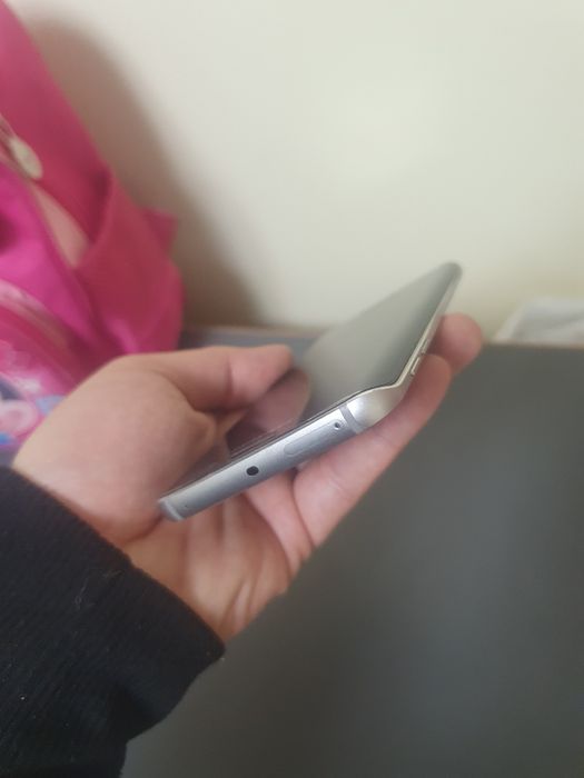 Телефон Samsung S6 edge