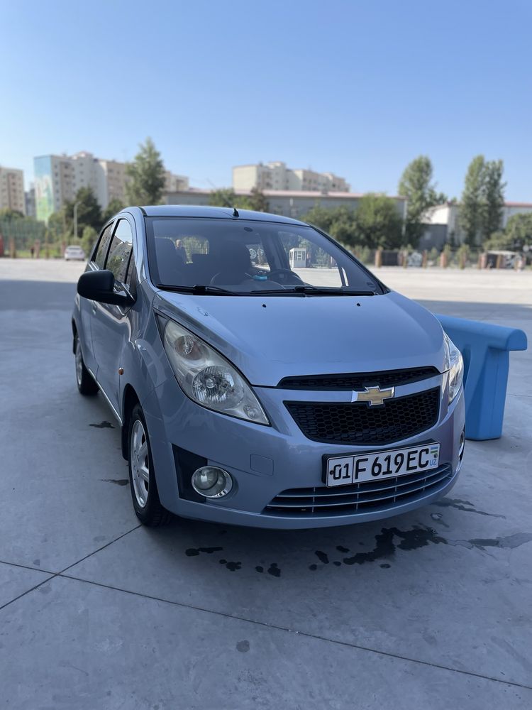 Arenda S Vikupom Spark