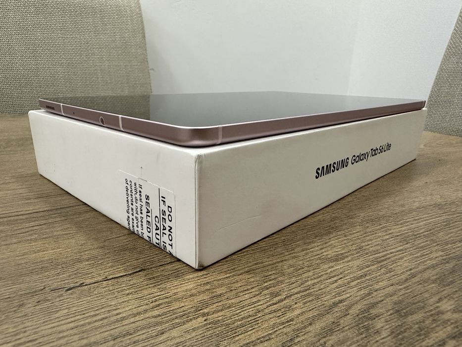 Vând tabletă Samsung Galaxy Tab S6 Lite, ca nouă !