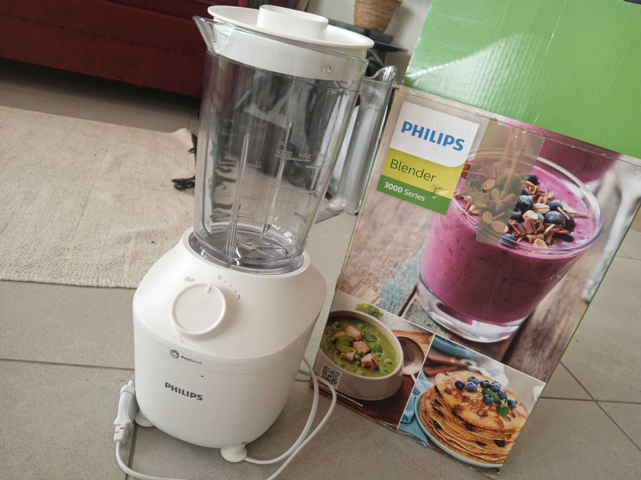 Блендер Philips HR2041 серия 3000 нов