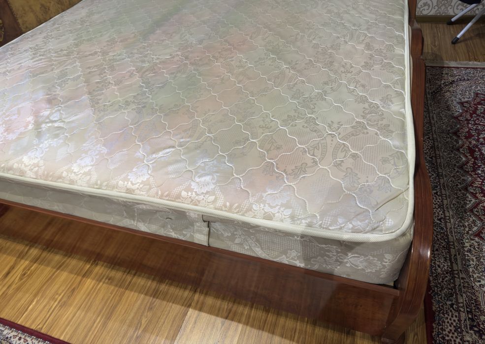 Matras b/u razmeri 2.20