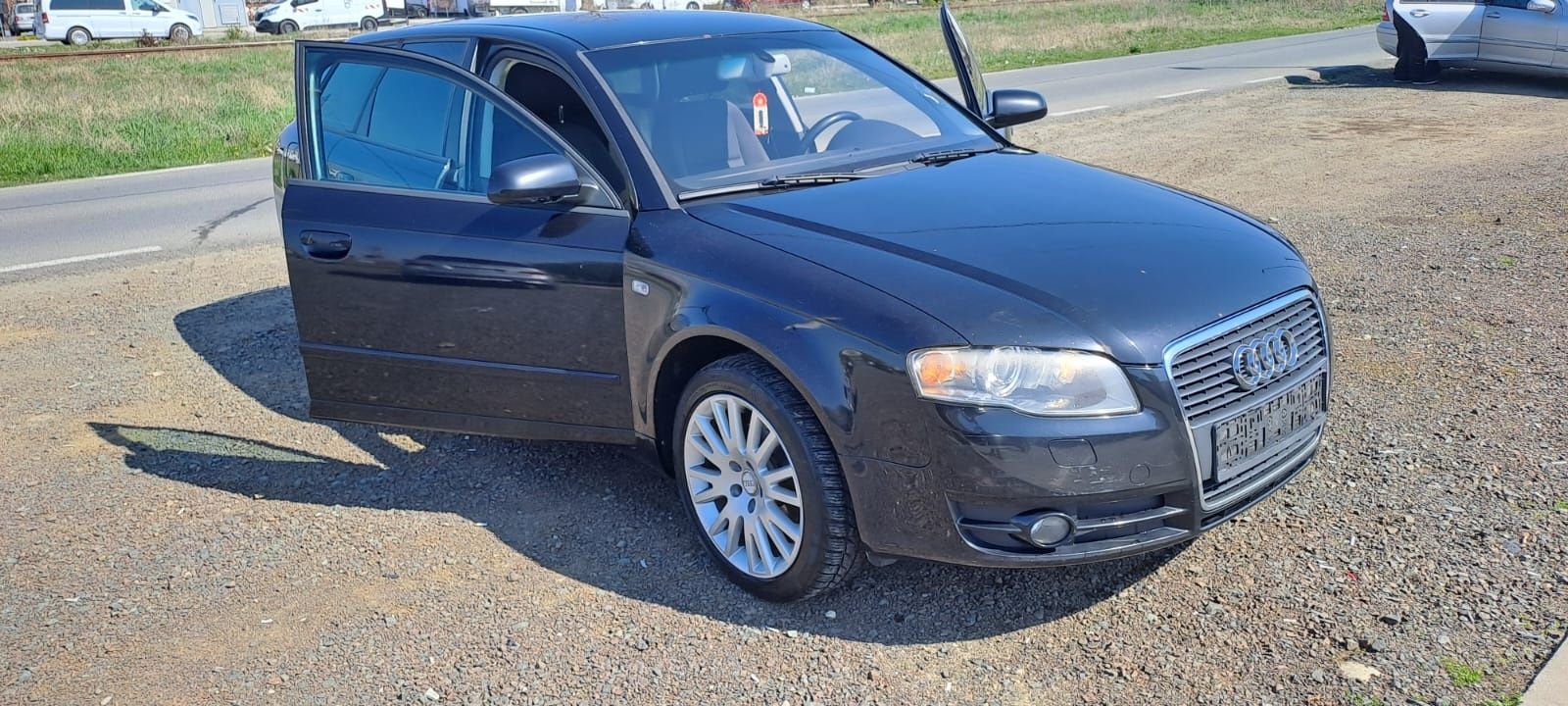 Vând Audi A4 Break