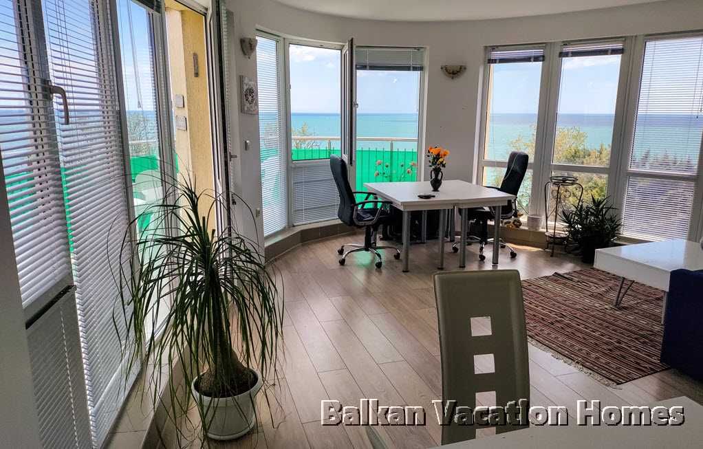 Продава се Двустаен апартамент в Бяла - 103 кв.м за 961 €/кв.м - Снимка #3