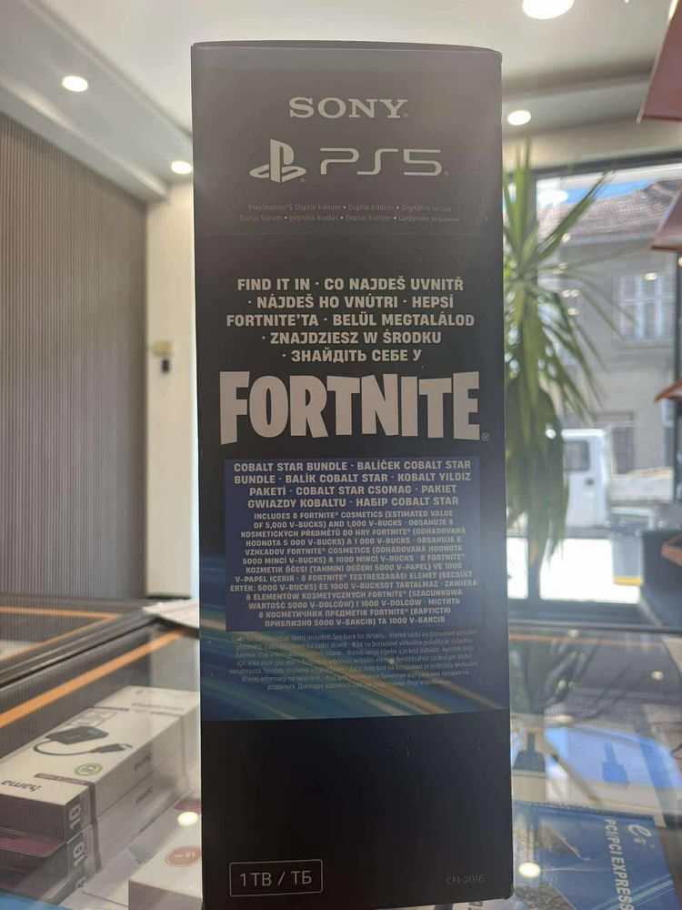 PlayStation 5 чисто нов