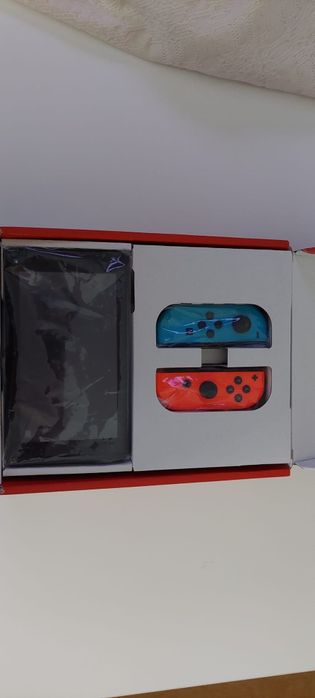 Vând Consolă Nintendo Switch