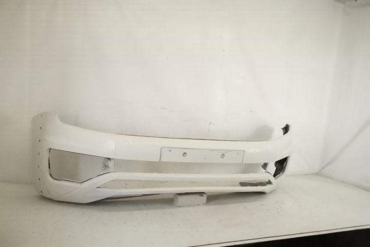 Предна Броня Оригинална В Добро Състояние Фолксваген VW Амарок / Volks