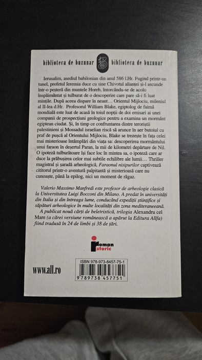 vand carte istorica "Faraonul Nisipurilor"