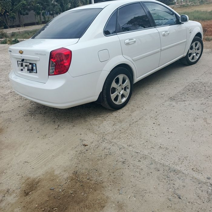 Lasseti 1.8 avtomat ideal holat