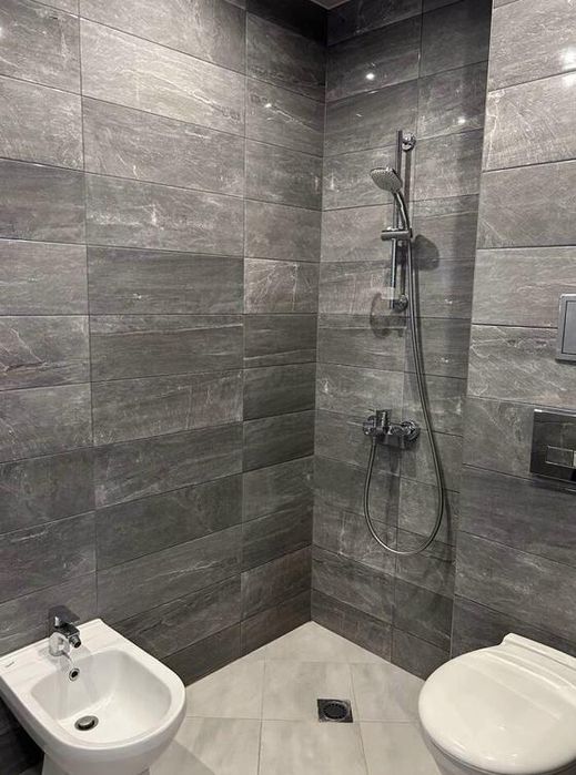 Дава се под наем Тристаен апартамент в Пловдив, Тракия - 110 кв.м за 765 € - Снимка #9