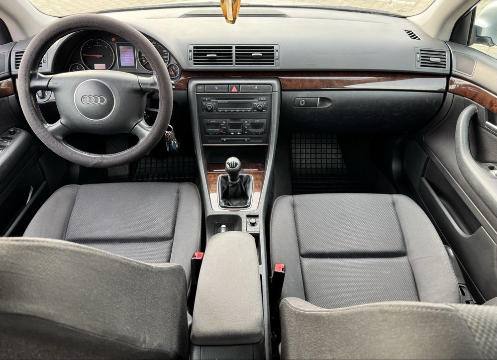 Audi A4 , 1.9 diesel , 130 cp