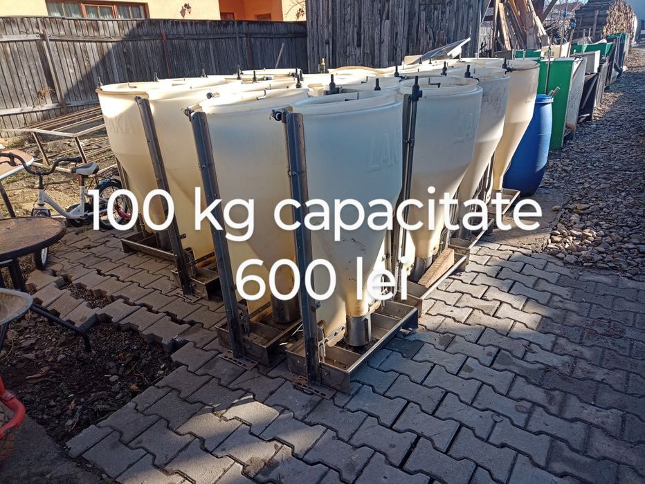 Boxe fătare și hranitori