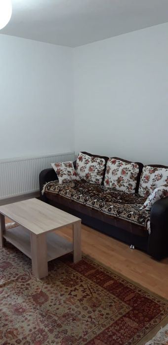 Garsonieră de închiriat