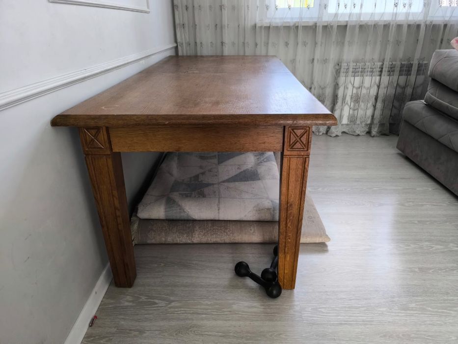 Продам стол из дерево !