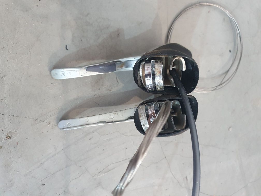 Manete ergopawore shimano 105