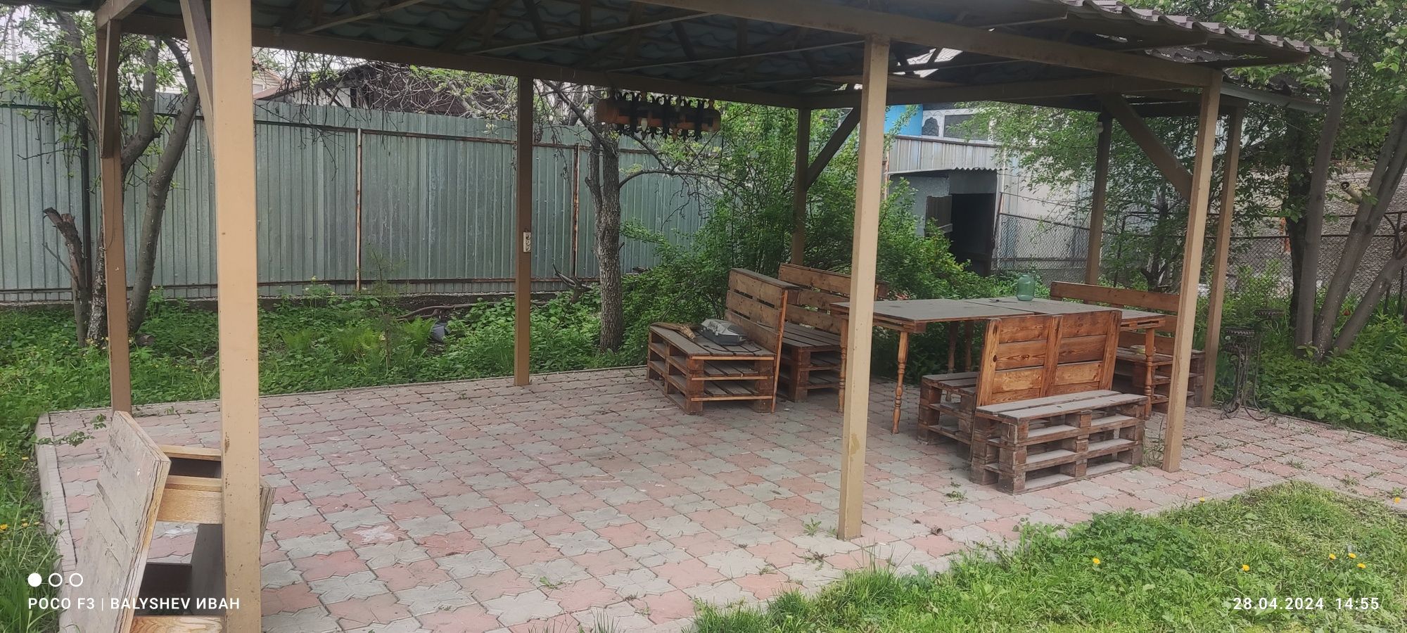 Продам дом в мкр Алгабас . Участок 15.5 соток ,делимый!