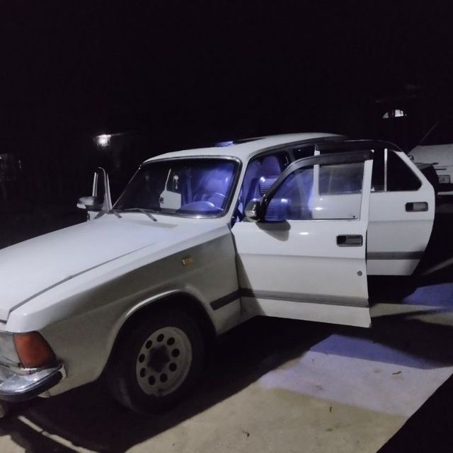 Volga 3102 sotiladi yoki barter qilinadi