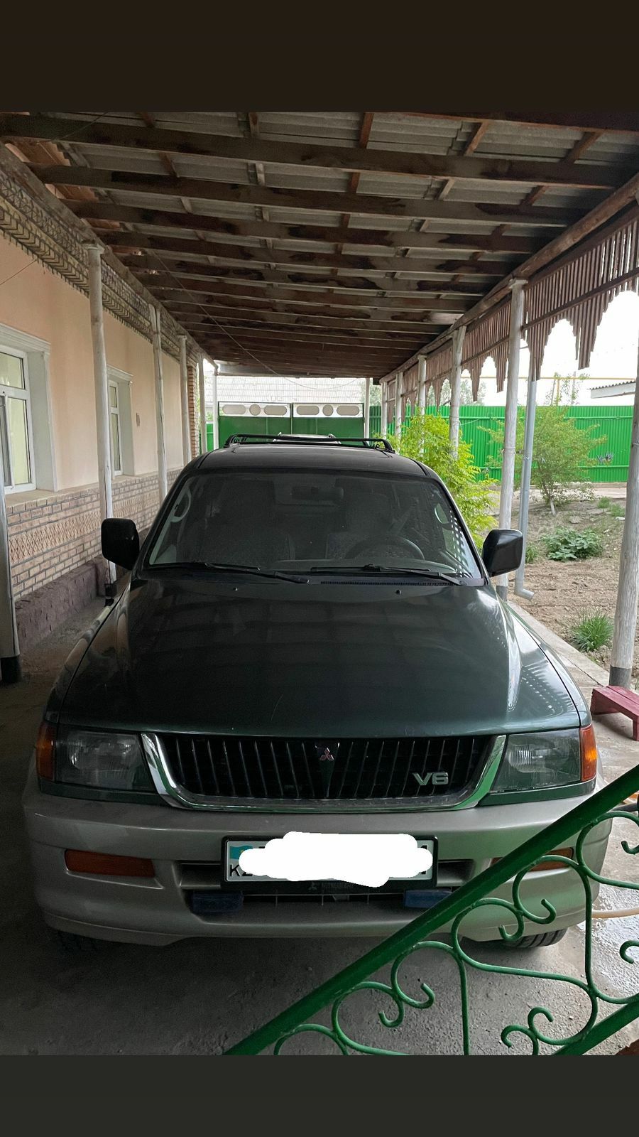 Mitsubishi Montero Sport 1998г