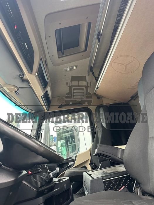 Cabina Mercedes Actros MP4 1840