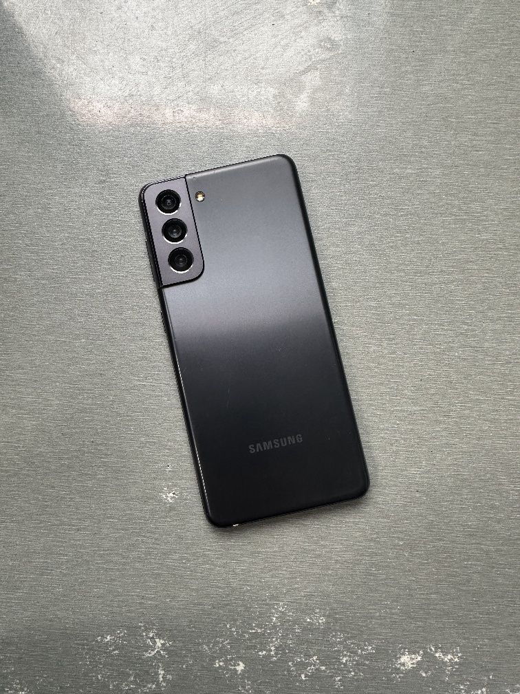 Galaxy S21 5G (Black) 8GB-256GB, IMEI Dan Oʻtgan Sotiladi  Kamchlgi Pa