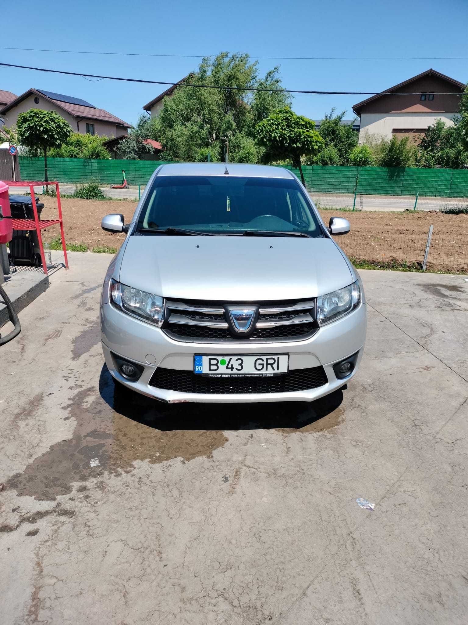 Vand Dacia Logan 2013 - motor 1.2 benzina+gpl