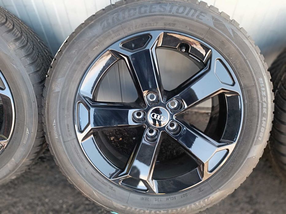 Нови ОРИГИНАЛНИ джанти 17 цола 5 112 за Audi