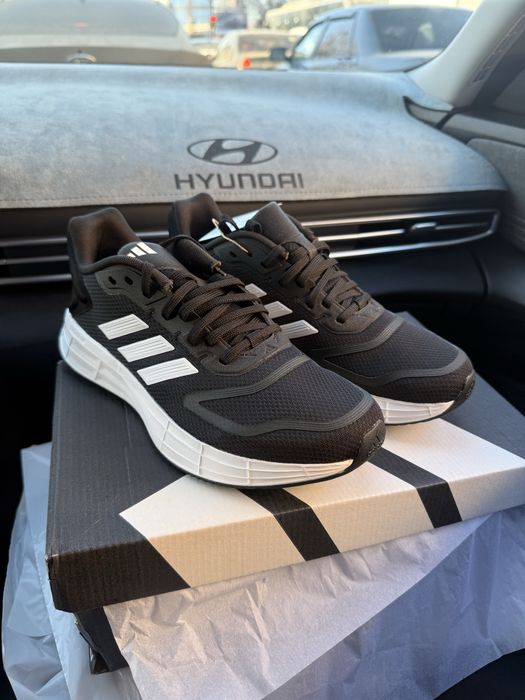 Продам кроссовки Адидас оригинал!