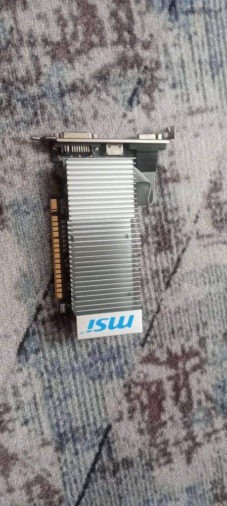 Продам MSI GT 210