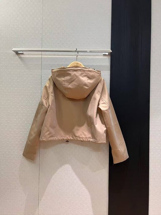 Яке burberry, alessa, miu miu