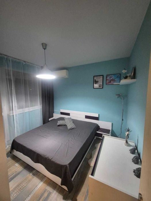 Двустаен напълно обзаведен Колхозен пазар