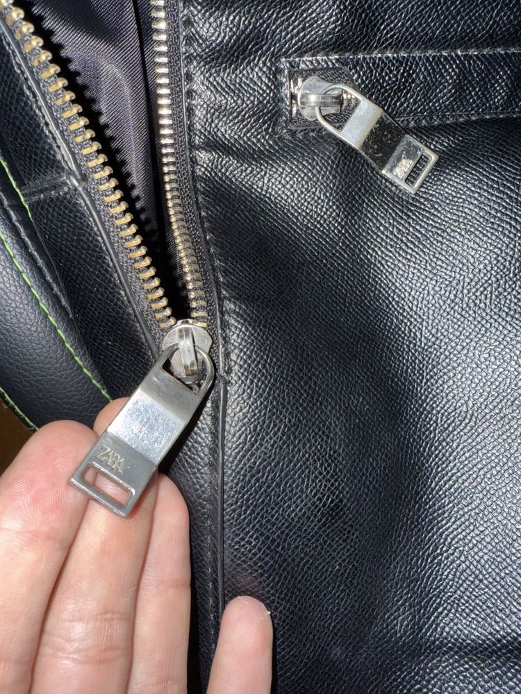 Фирменный портфель от Zara