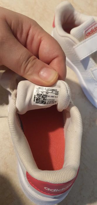 Adidasi adisas marimea 24 fetite