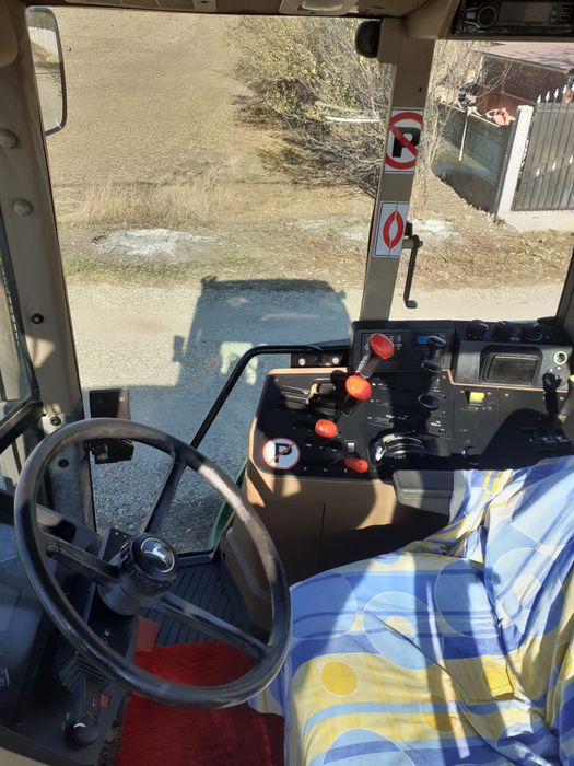 Tractor john deere 6800