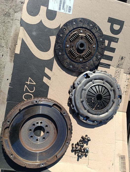 Комплект съединител 2.0 хди Пежо / Peugeot 2.0hdi